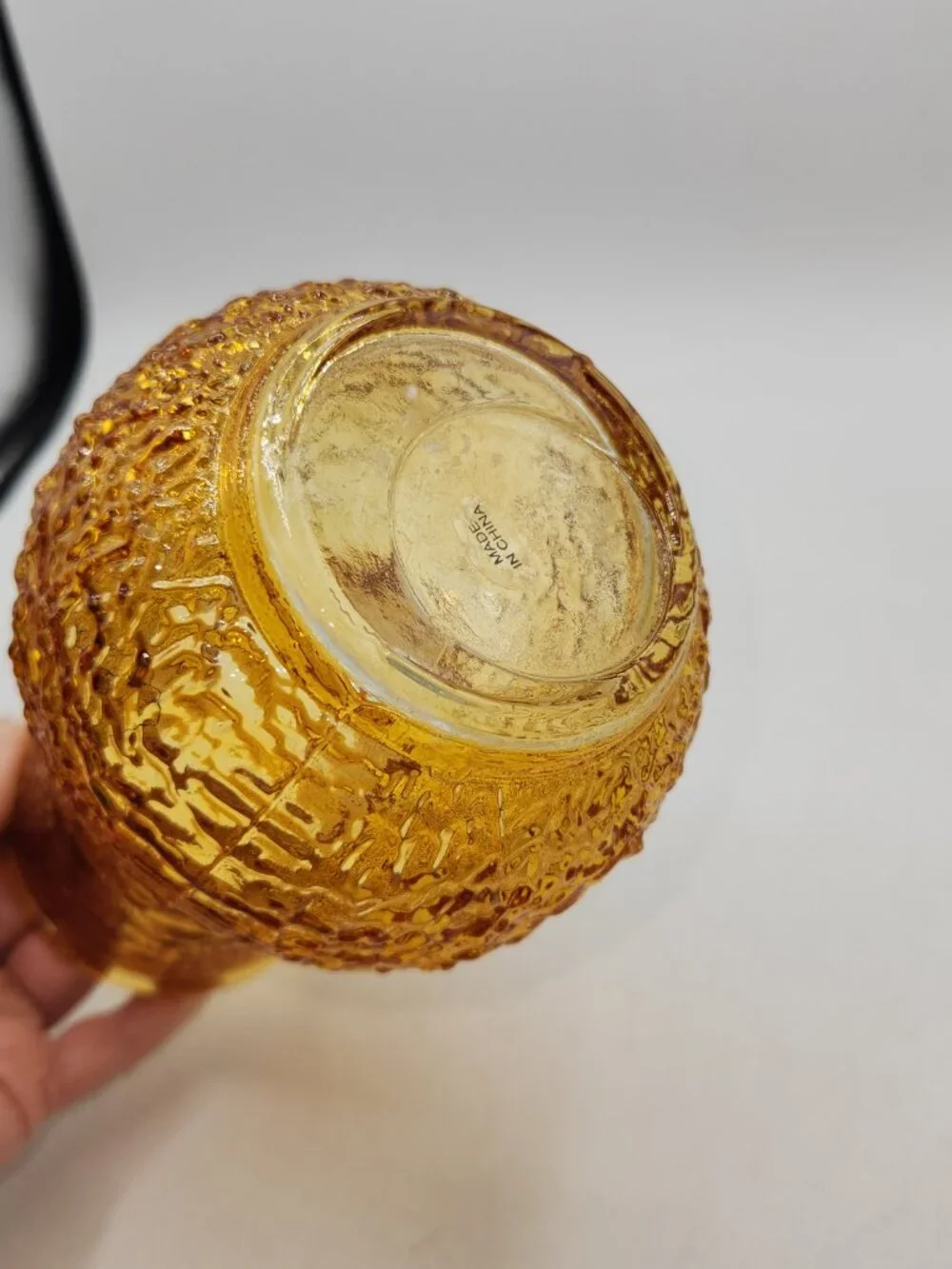 Vintage Style Amber Glass Vase with Crinkle Texture 7